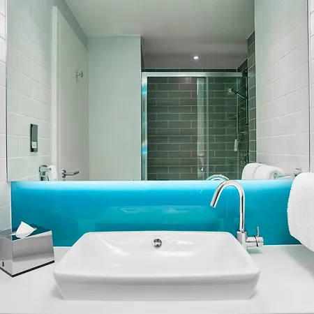 Express - By Ihg 3*