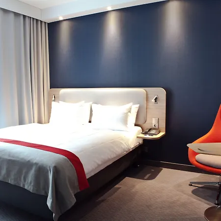 Express - By Ihg Hotel