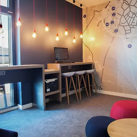 Express - By Ihg Отель 3*