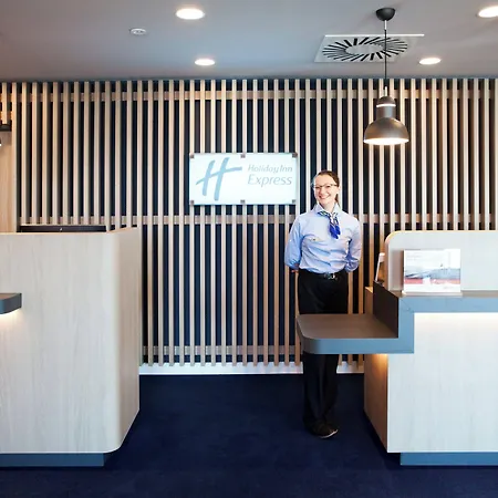 Express - By Ihg 3* Ringsheim