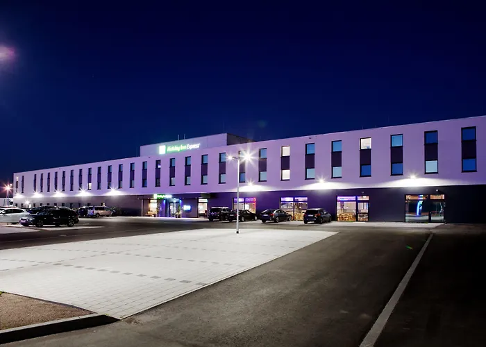 Express - By Ihg Hotel